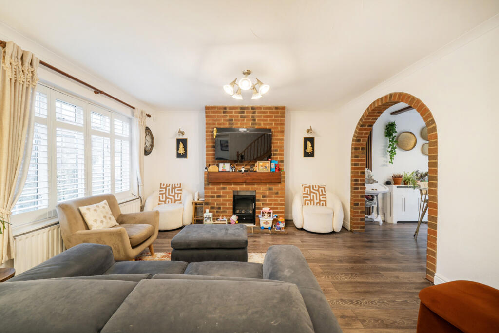 House in London - View 2