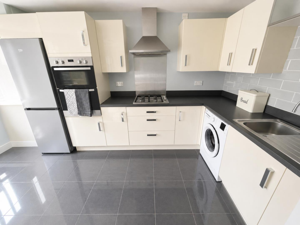 Leatherworks Way, Little Billing, Northampton NN3 photo 3