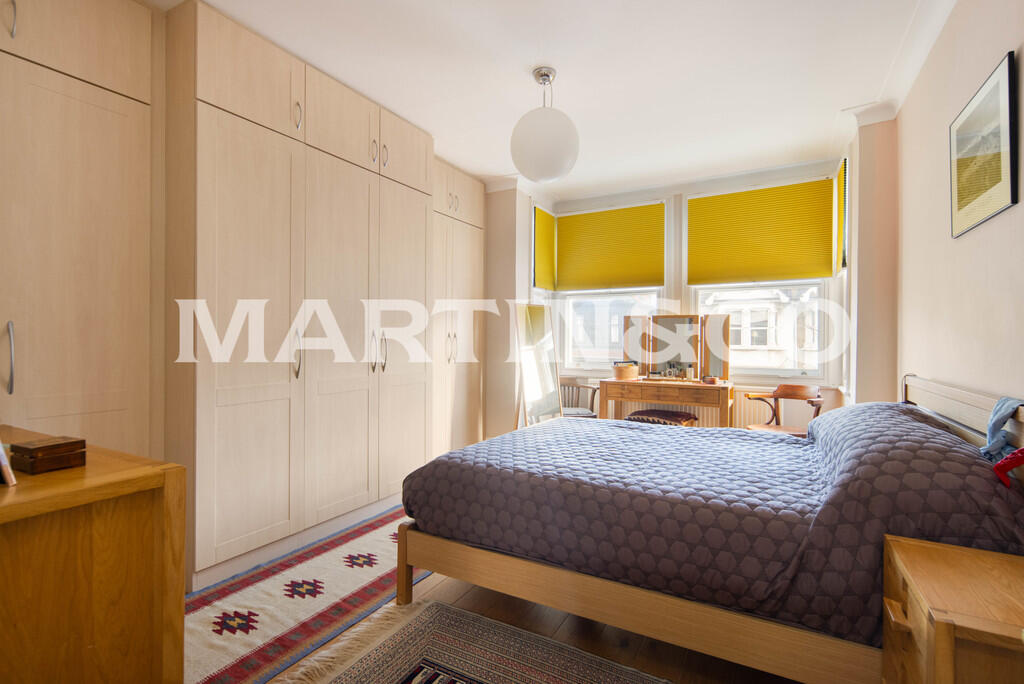 House in London, Redbridge - View 4