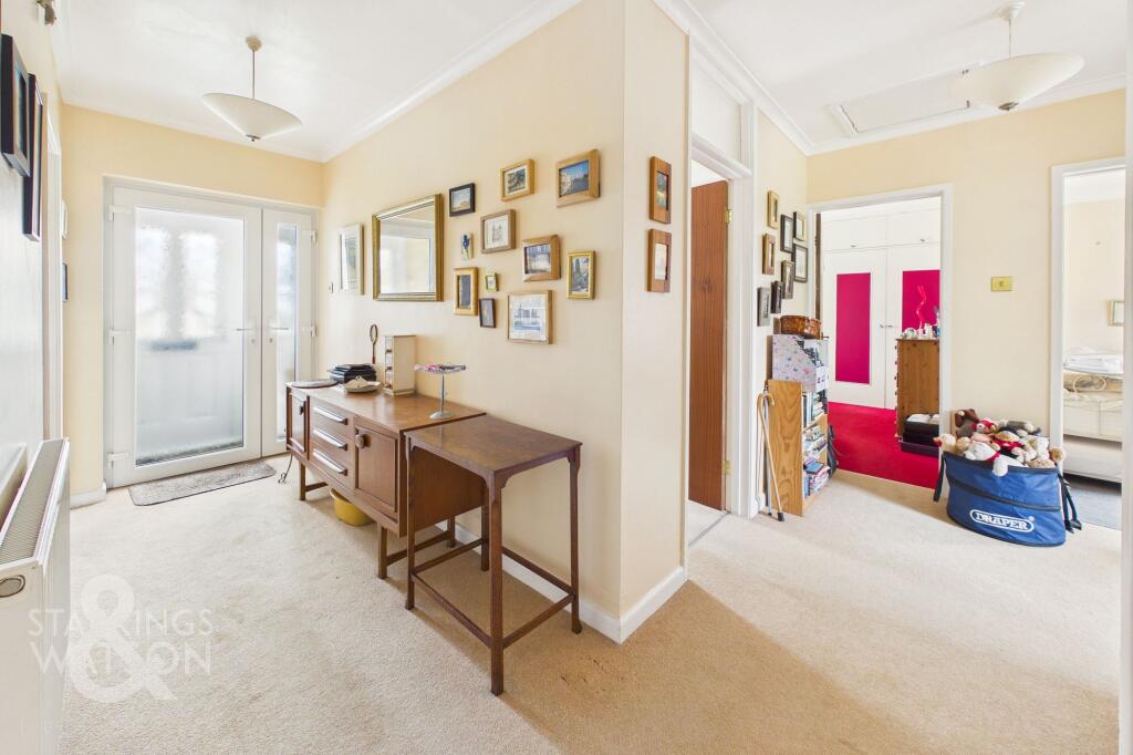 House in Broadland, Blofield - View 4