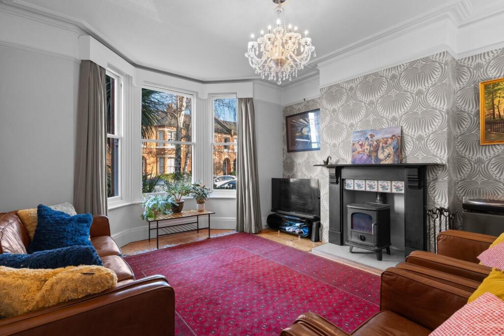 House in Leamington Spa, Milverton, Royal Leamington Spa - View 2