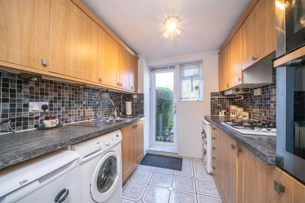 House in St Albans, New Greens - View 3
