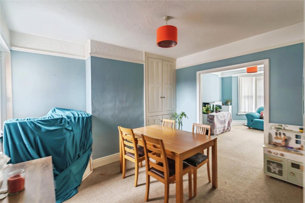 House in East Cowes, Isle of Wight - View 5