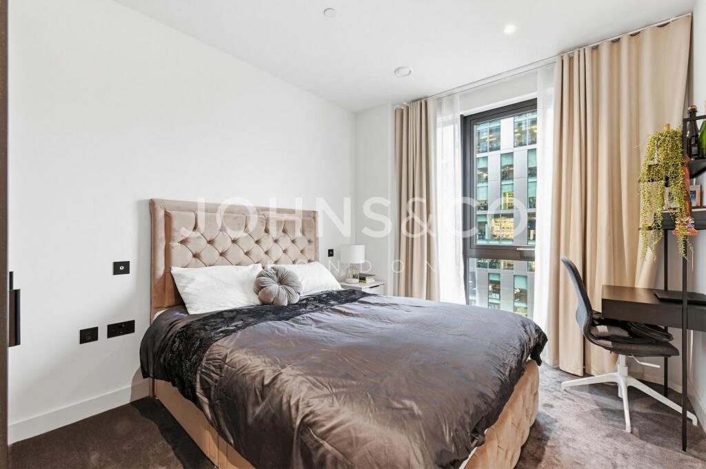 Apartment in London - View 5