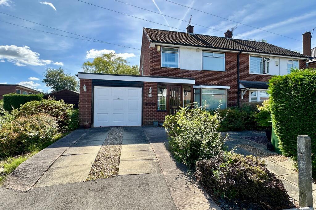 Main image of property: Grange Avenue, Cheadle Hulme, SK8
