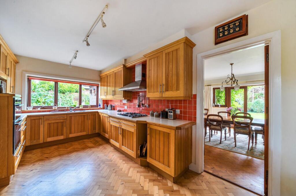 House in Southampton - View 4