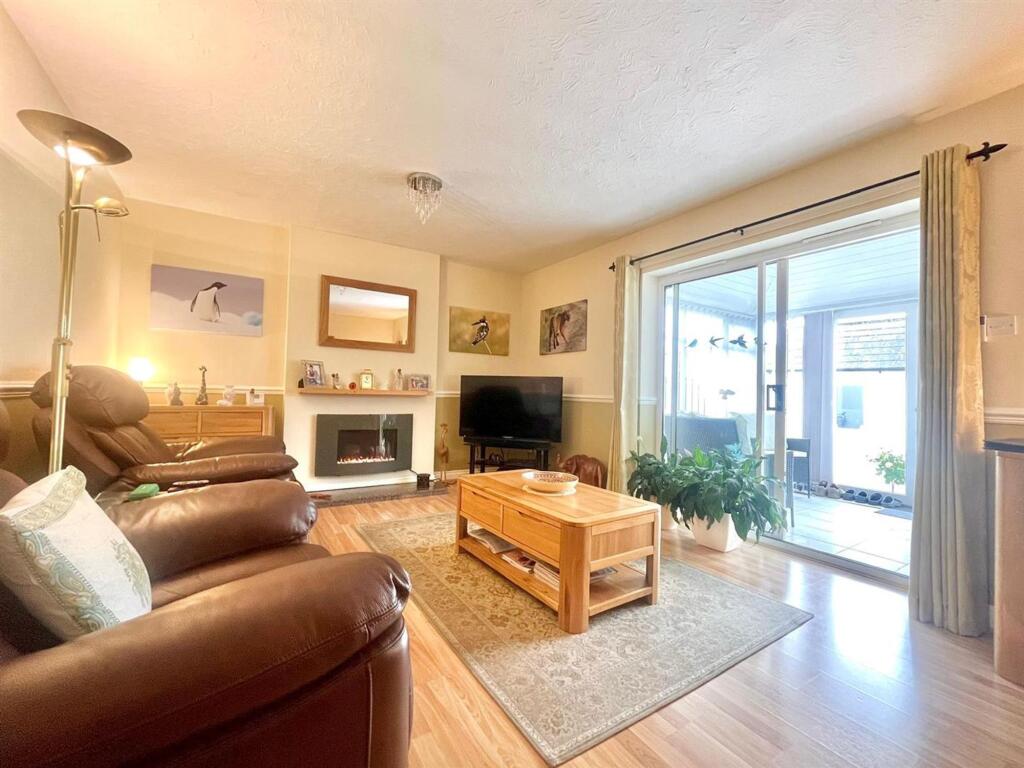 House in Dorchester - View 5