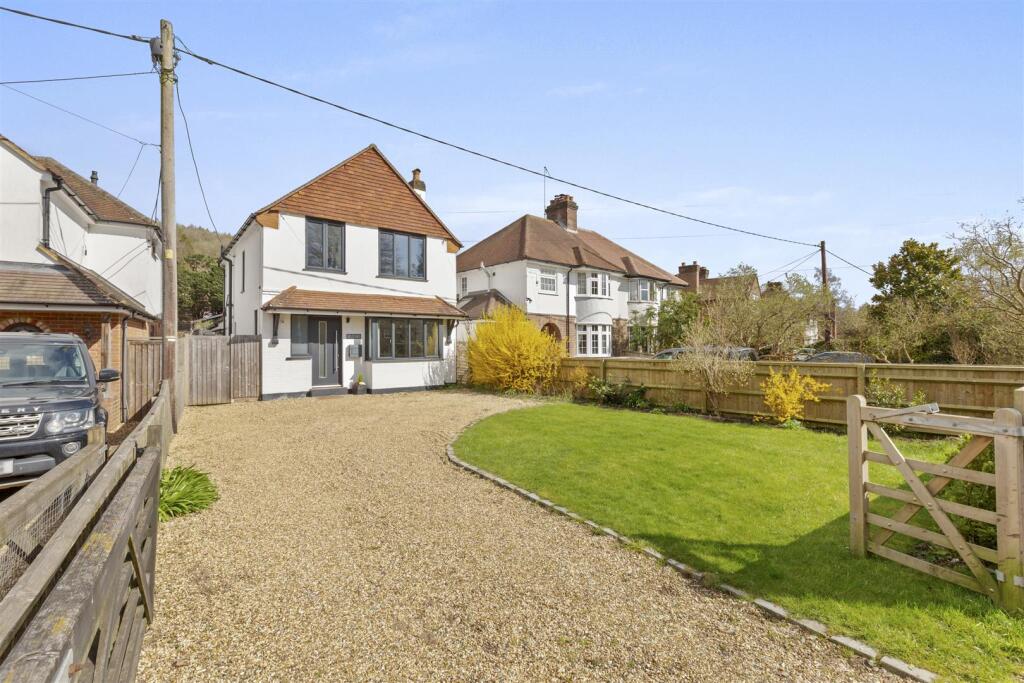 Main image of property: VALLEY ROAD, HUGHENDEN VALLEY