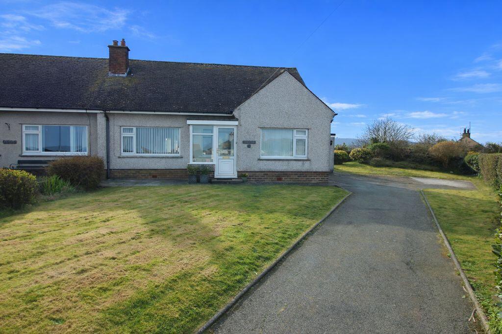 Main image of property: Awelfryn, Amlwch