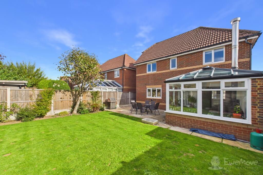 House in Canterbury - View 4