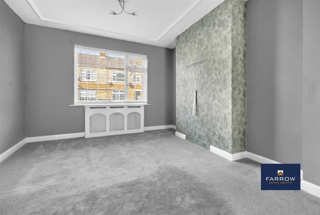 House in Grimsby, West Marsh - View 5