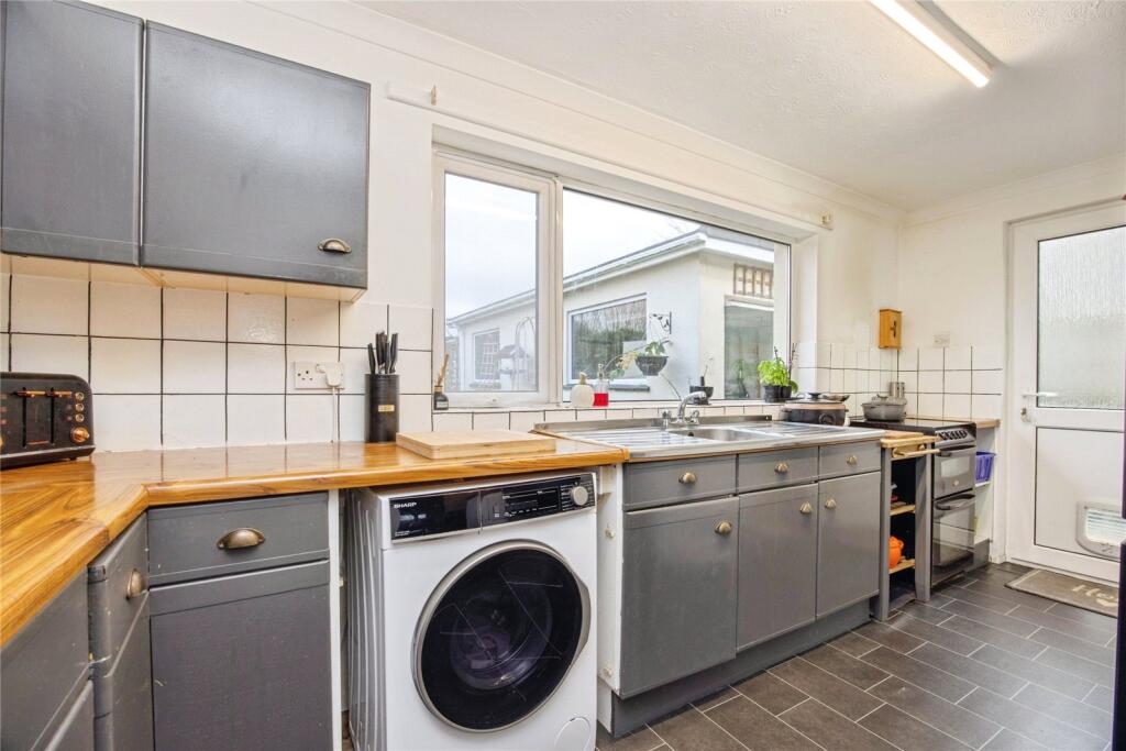 Statham Road, Bodmin, Cornwall, PL31 photo 4