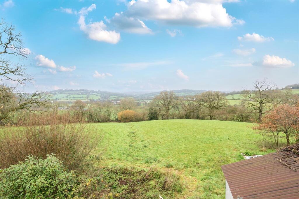 Hemyock, Cullompton photo 2