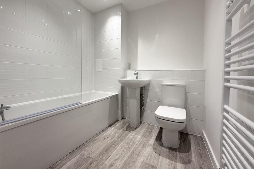 Apartment in Sunderland - More