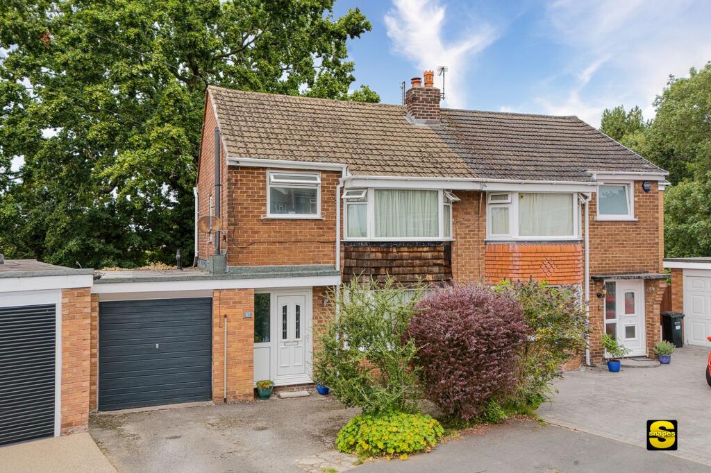 Main image of property: Newlands Avenue, Cheadle Hulme, SK8