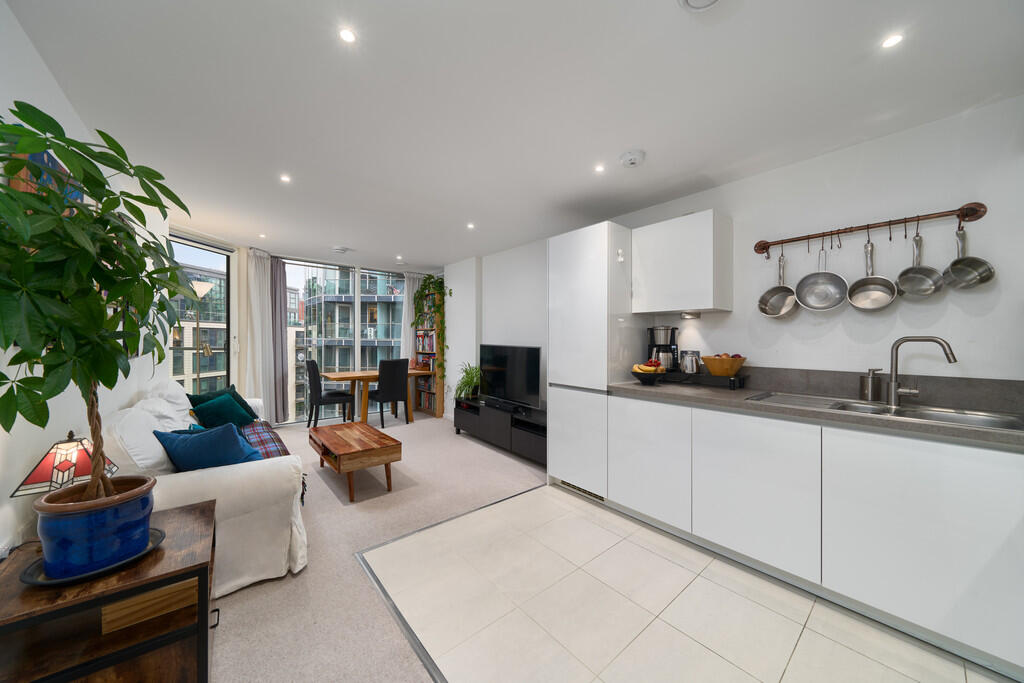 Main image of property: Trafalgar House, Battersea Reach