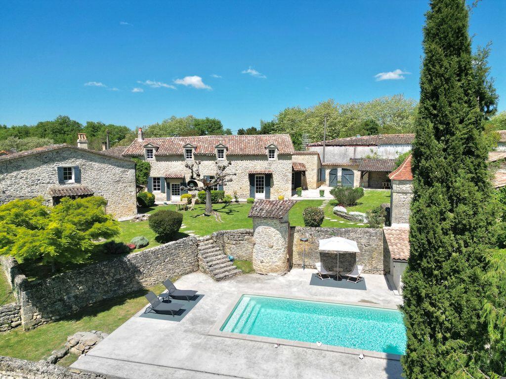 Main image of property: Rauzan, Gironde