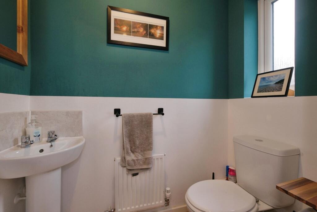House in Truro - View 5