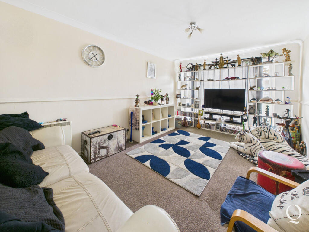 Freshwater Drive, Hamworthy photo 4