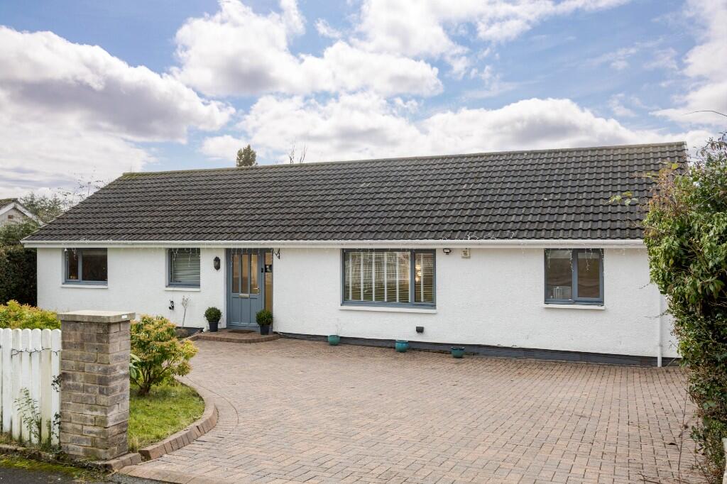 Main image of property: Kildonan Drive, Helensburgh, Argyll And Bute, G84