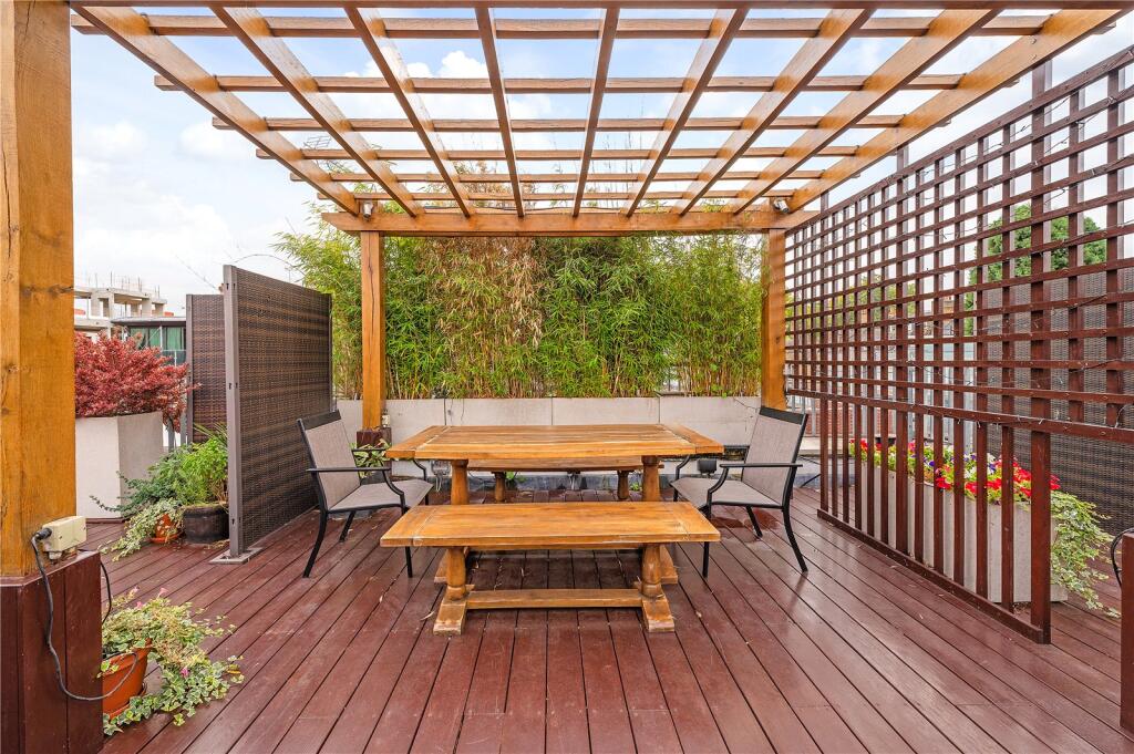 Main image of property: North Mews, Grays Inn Road, London, WC1X