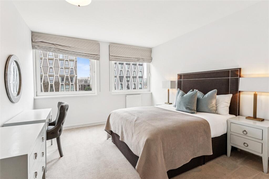Apartment in London - View 3