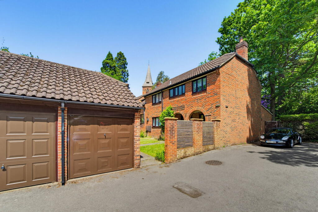 Main image of property: Guildford Road, Ottershaw, KT16