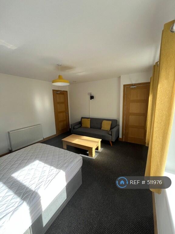 Main image of property: Bristol Road South, Birmingham, B45