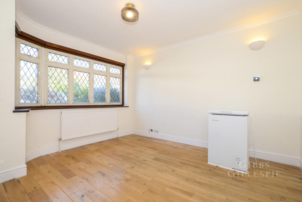 House in London - View 4