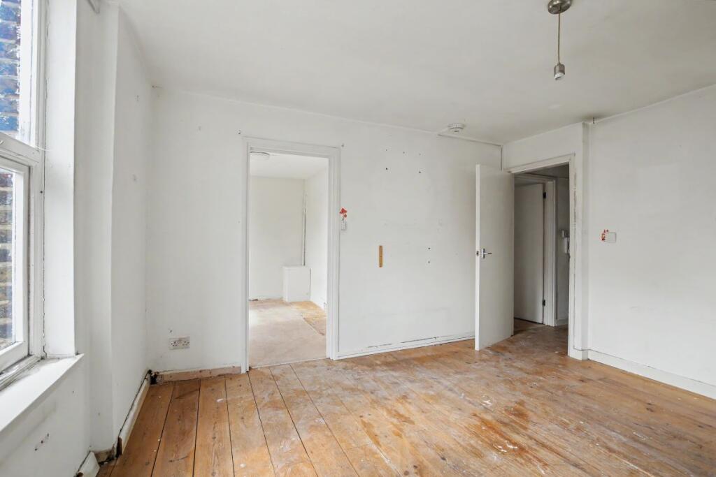 Apartment in London - View 4