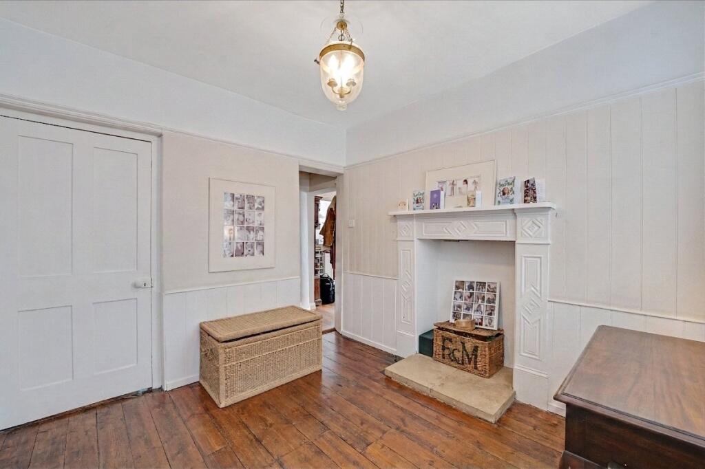 House in London - More