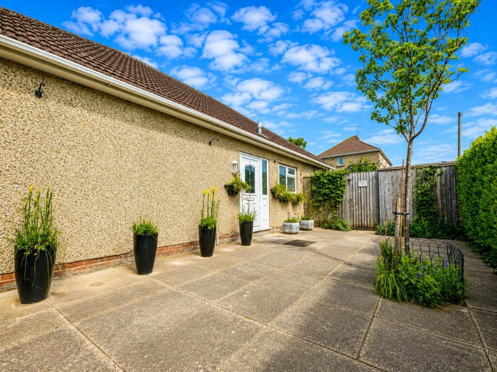 Jefferies Avenue, Swindon, SN2 photo 4