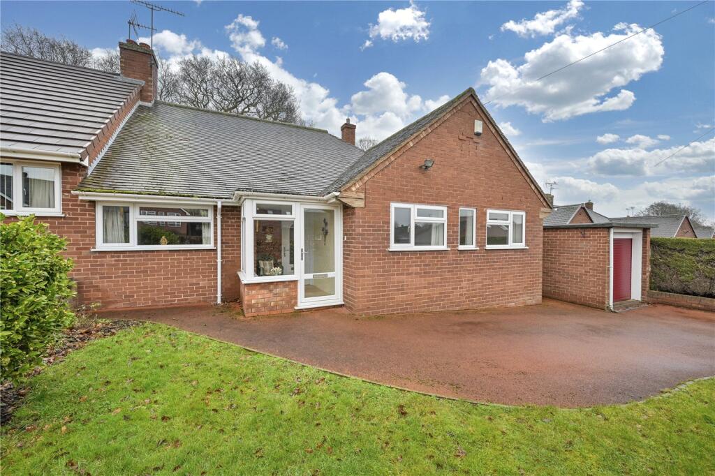 Main image of property: Parkfields, Stafford, Staffordshire, ST17