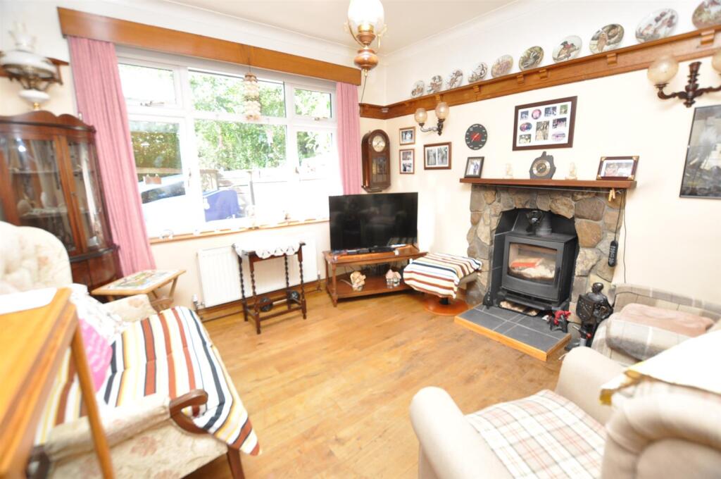 House in Swansea, Pontyberem - View 2