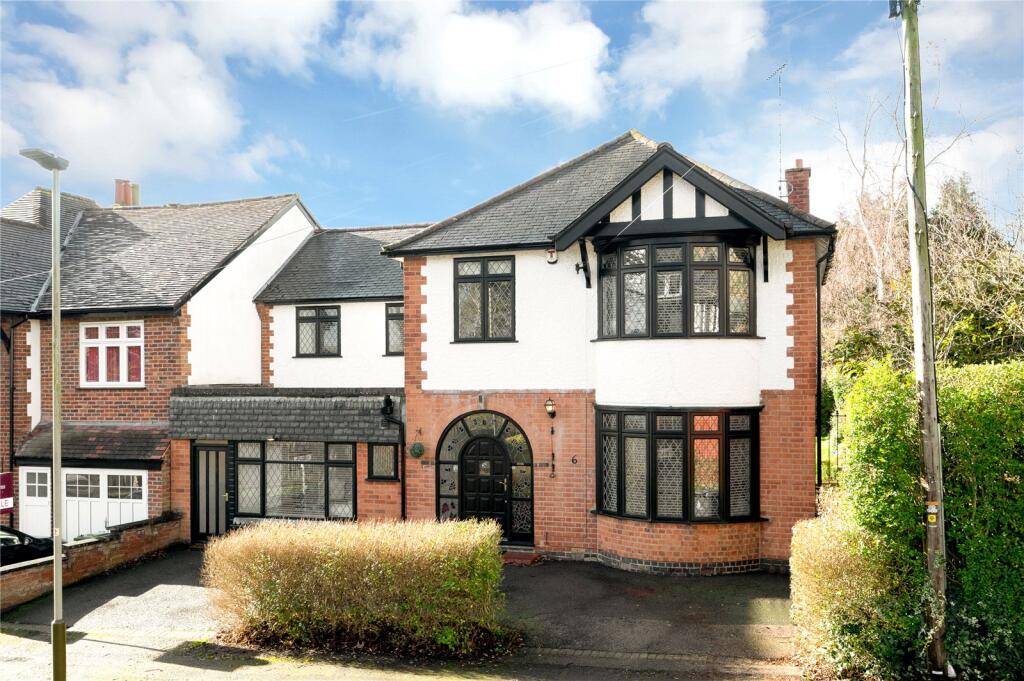 Main image of property: Carisbrooke Avenue, South Knighton, Leicester, LE2