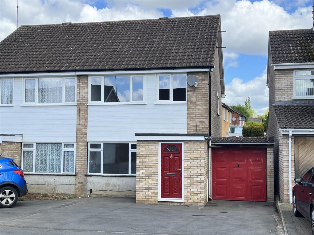 Main image of property: Unity Close, Wollaston, Wellingborough