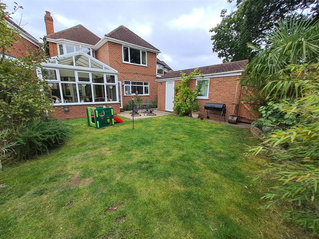Palmvale Croft, Sheldon, Birmingham photo 3