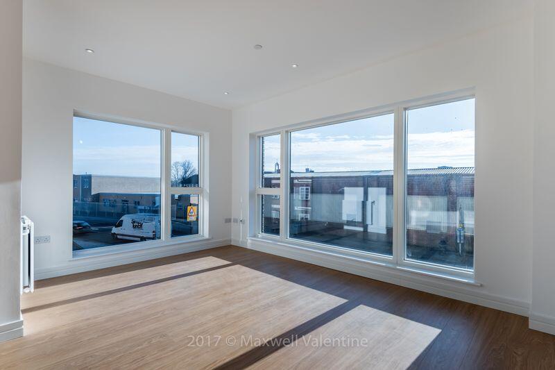 Main image of property: EAST CROYDON LUXURY APARTMENT