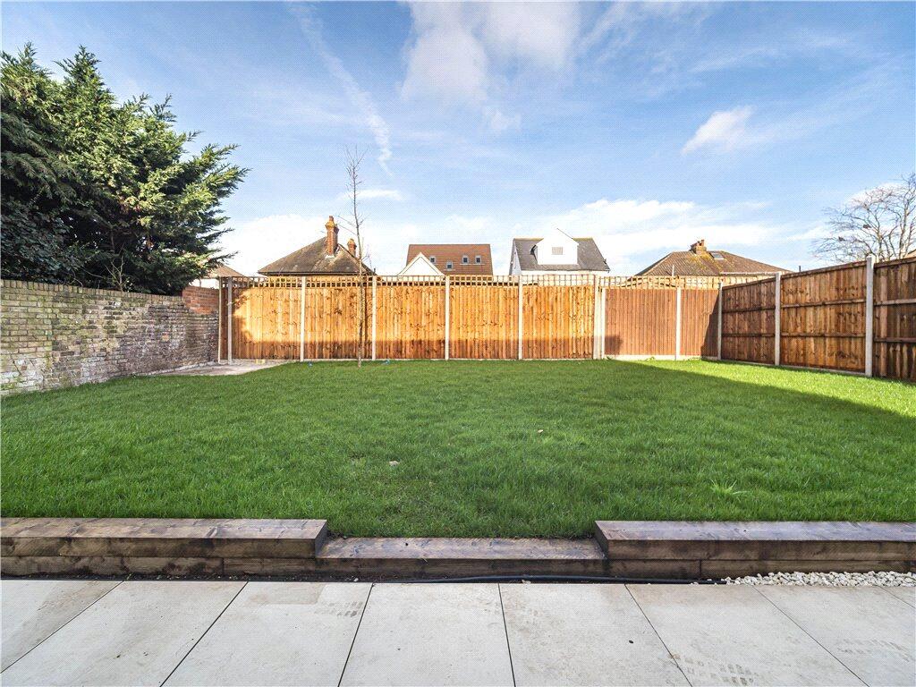 House in London - View 5