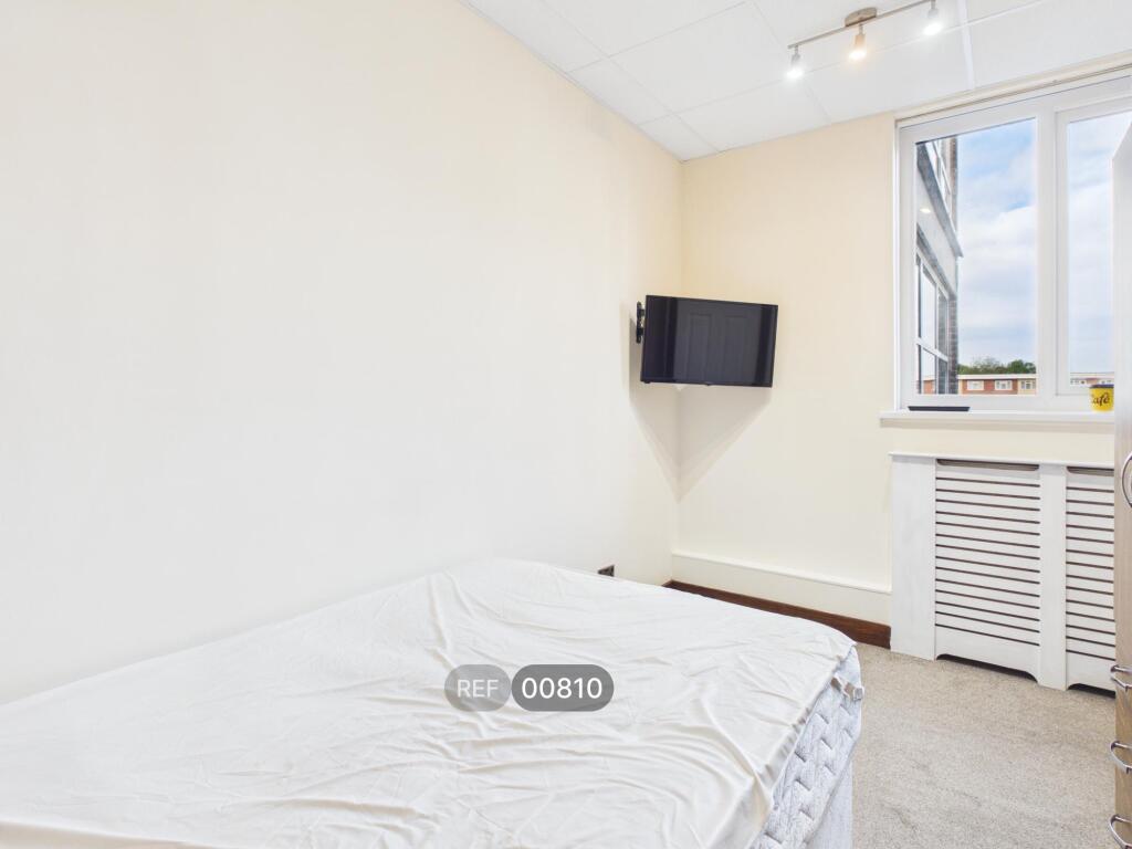 Apartment in Hull, Kingston upon Hull - View 4