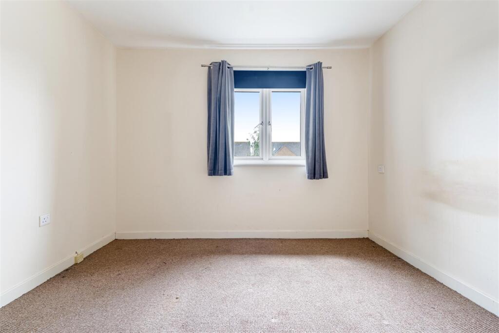 Apartment in Weston-super-Mare, Bournville - View 5