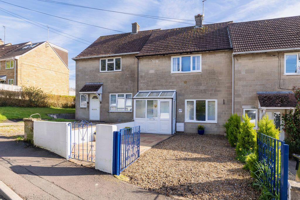A delightful 2 bedroom home with off street parking close to Bruton's High Street