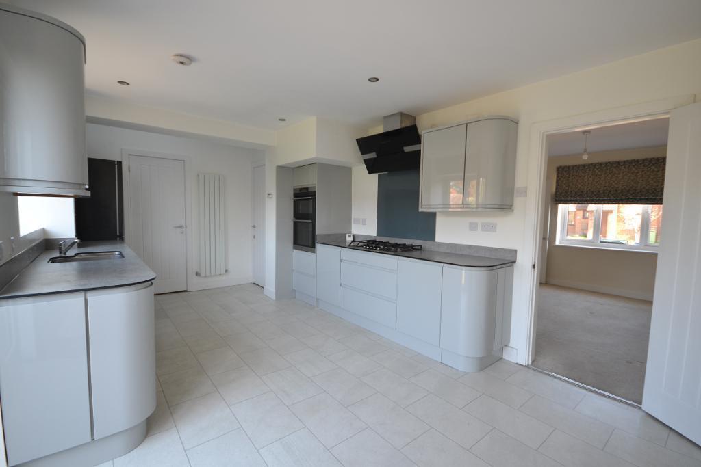 Burholme, Emerson Valley, Milton Keynes, Buckinghamshire, MK4 2LA photo 3