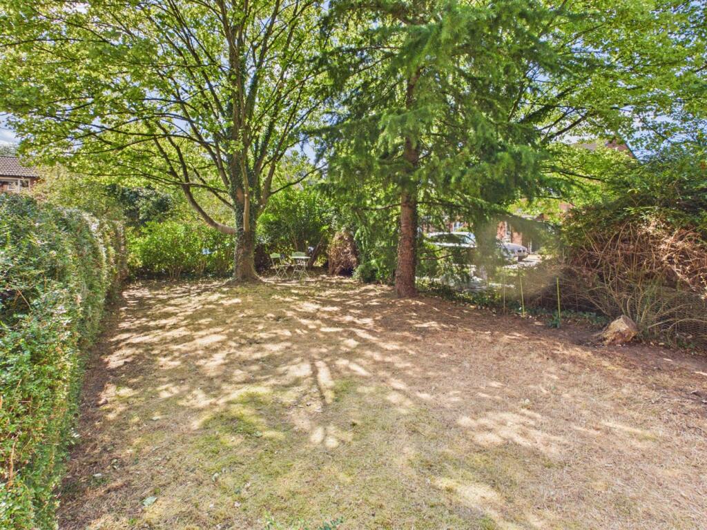 Tom Price Close, Cheltenham photo 4