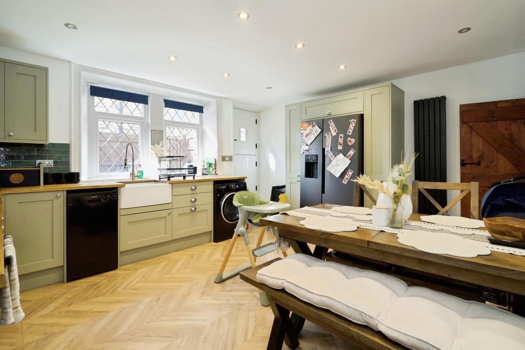 House in Leeds - View 5