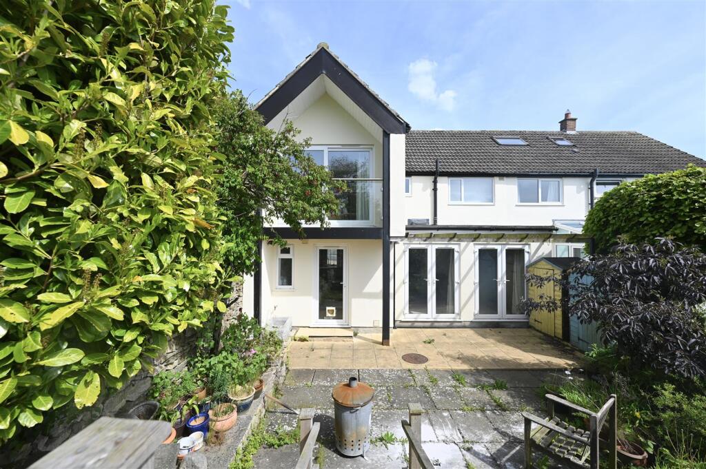 Main image of property: Quarry Road, Richmond