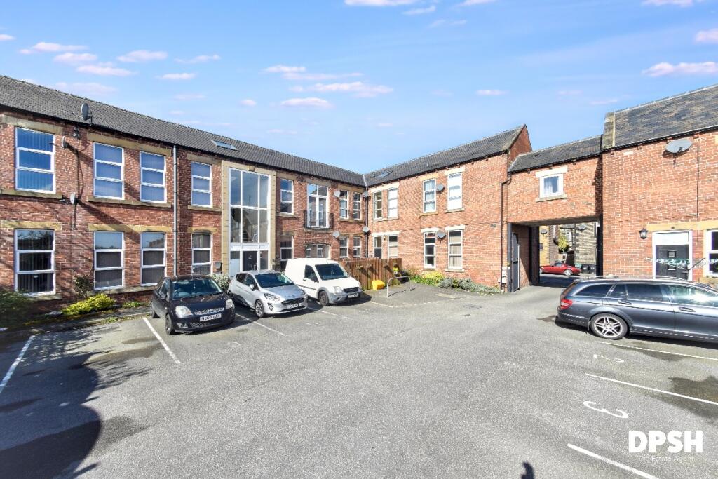 Apartment in Leeds, Well Hill, Morley - View 3