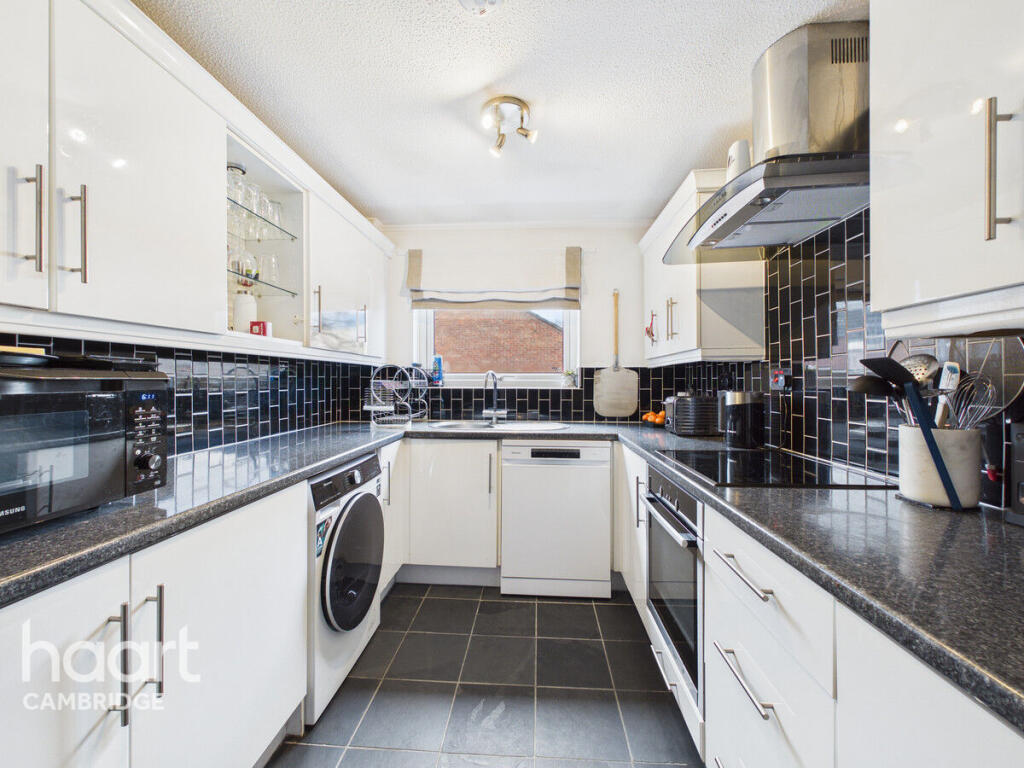 Ashbury Close, Cambridge – pohled 3