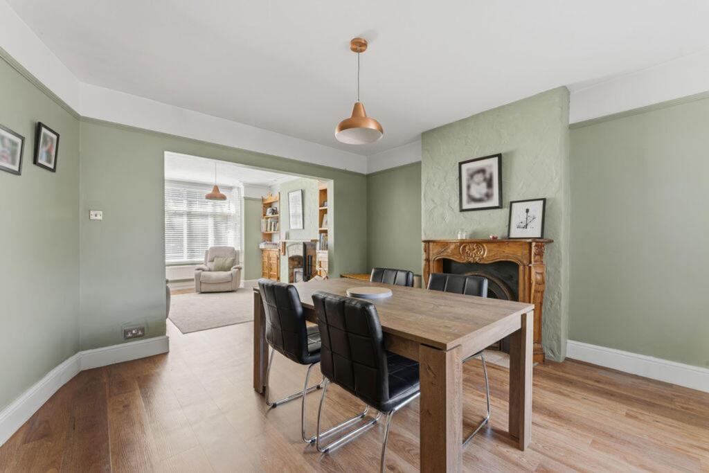 House in Leicester - More