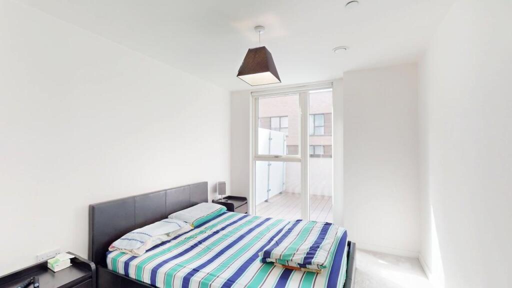 Apartment in London, Royal Borough of Greenwich - View 2